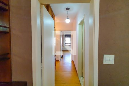 Apartamento à venda com 100m², 3 quartos e 2 vagas Apartamento à venda com 100m², 3 quartos e 2 vagascorredor