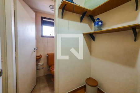 Apartamento à venda com 100m², 3 quartos e 2 vagas Apartamento à venda com 100m², 3 quartos e 2 vagasBanheiro de serviço