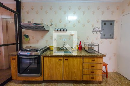 Apartamento à venda com 100m², 3 quartos e 2 vagas Apartamento à venda com 100m², 3 quartos e 2 vagascozinha