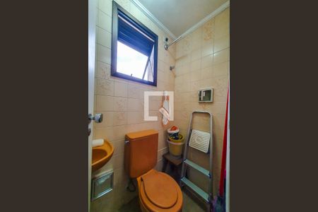 Apartamento à venda com 100m², 3 quartos e 2 vagas Apartamento à venda com 100m², 3 quartos e 2 vagasBanheiro de serviço