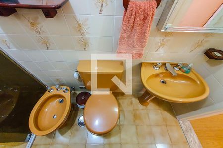 Apartamento à venda com 100m², 3 quartos e 2 vagas Apartamento à venda com 100m², 3 quartos e 2 vagasbanheiro