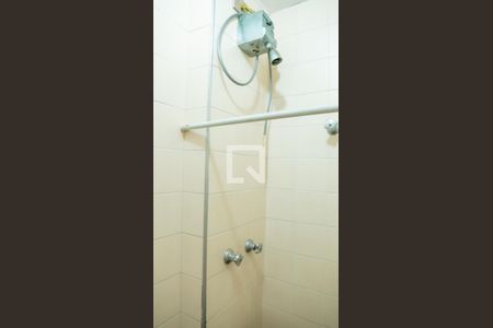 Apartamento à venda com 241m², 5 quartos e 4 vagas Apartamento à venda com 241m², 5 quartos e 4 vagasBanheiro de serviço