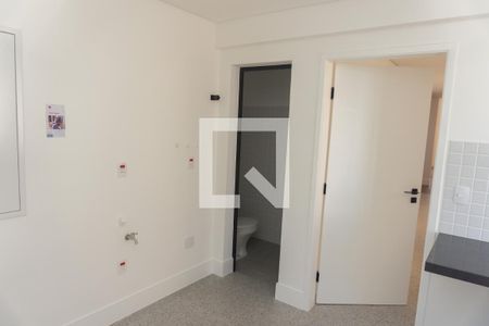 Apartamento à venda com 212m², 4 quartos e 1 vagaÁrea de Serviço