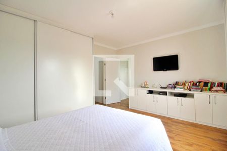 Casa à venda com 255m², 3 quartos e 2 vagasQuarto Suíte