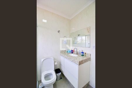 Casa à venda com 255m², 3 quartos e 2 vagasBanheiro 1