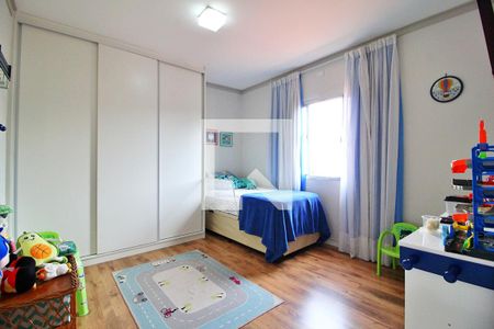 Casa à venda com 255m², 3 quartos e 2 vagasQuarto 2