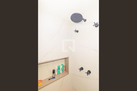 Apartamento à venda com 128m², 3 quartos e 2 vagas Apartamento à venda com 128m², 3 quartos e 2 vagasBanheiro da Suíte 2