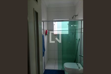 Casa à venda com 250m², 5 quartos e 2 vagasBanheiro 1