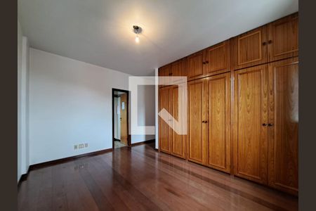 Apartamento à venda com 180m², 4 quartos e 4 vagasQuarto 1