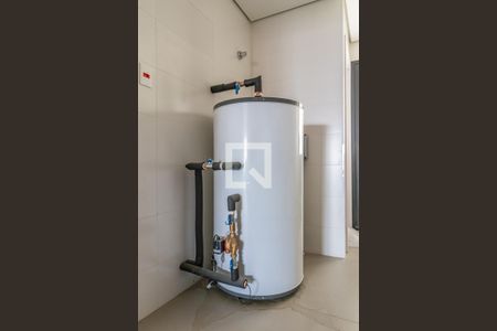 Apartamento à venda com 365m², 4 quartos e 5 vagas Apartamento à venda com 365m², 4 quartos e 5 vagasÁrea de Serviço