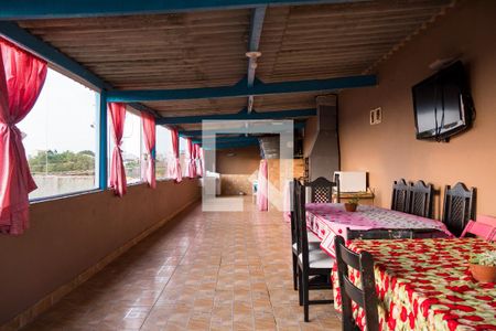 Casa à venda com 127m², 3 quartos e 2 vagasQuintal - Área Gourmet