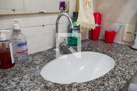 Casa à venda com 127m², 3 quartos e 2 vagasBanheiro Social