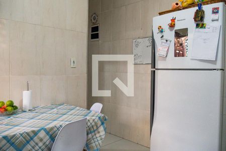 Casa à venda com 127m², 3 quartos e 2 vagasCozinha