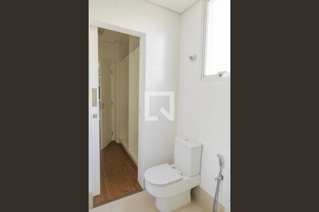Apartamento à venda com 314m², 5 quartos e 3 vagas Apartamento à venda com 314m², 5 quartos e 3 vagasSuíte 2