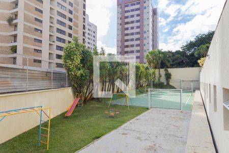 Apartamento à venda com 314m², 5 quartos e 3 vagas Apartamento à venda com 314m², 5 quartos e 3 vagasÁrea comum parquinho e quad