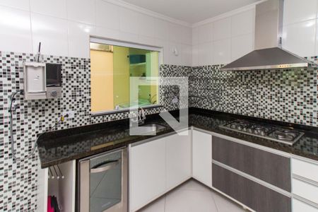 Casa de condomínio à venda com 100m², 3 quartos e 2 vagas Casa de condomínio à venda com 100m², 3 quartos e 2 vagasCozinha