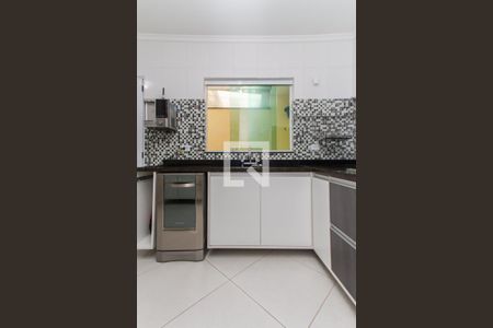 Casa de condomínio à venda com 100m², 3 quartos e 2 vagas Casa de condomínio à venda com 100m², 3 quartos e 2 vagasCozinha