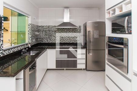 Casa de condomínio à venda com 100m², 3 quartos e 2 vagas Casa de condomínio à venda com 100m², 3 quartos e 2 vagasCozinha