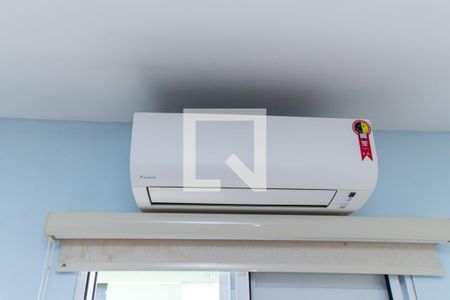 Casa de condomínio à venda com 100m², 3 quartos e 2 vagas Casa de condomínio à venda com 100m², 3 quartos e 2 vagasSuíte