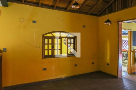 Casa à venda com 300m², 2 quartos e sem vaga Casa à venda com 300m², 2 quartos e sem vagaParte da frente