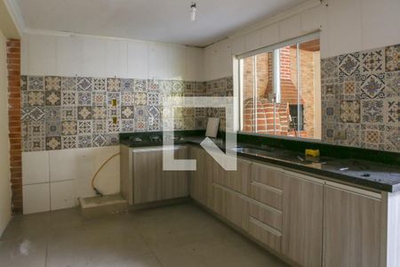 Casa à venda com 300m², 2 quartos e sem vaga Casa à venda com 300m², 2 quartos e sem vagaCozinha