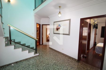 Casa à venda com 800m², 7 quartos e 6 vagasCorredor 2