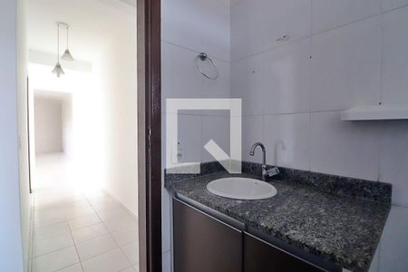 Apartamento para alugar com 60m², 2 quartos e sem vagaBanheiro