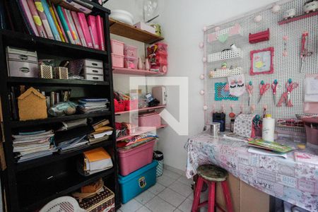 Casa à venda com 250m², 3 quartos e 3 vagasQuarto de serviço