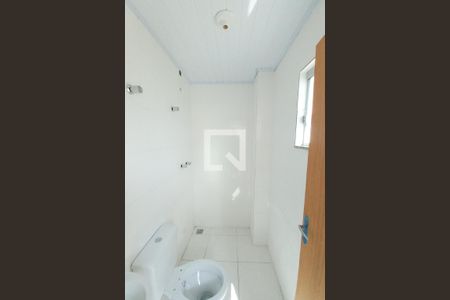 Banheiro  de kitnet/studio para alugar com 1 quarto, 23m² em Dona Clara, Belo Horizonte