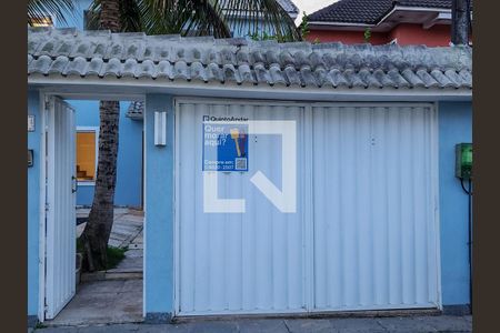 Casa de condomínio à venda com 300m², 4 quartos e 2 vagasDetalhe