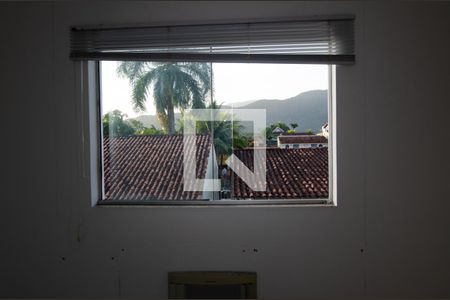 Casa de condomínio à venda com 300m², 4 quartos e 2 vagasQuarto 3