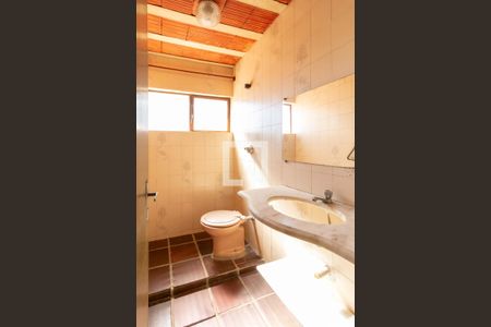 Casa à venda com 360m², 3 quartos e 2 vagas Casa à venda com 360m², 3 quartos e 2 vagasSala 2