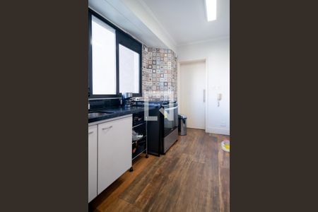 Apartamento para alugar com 237m², 3 quartos e 3 vagasCozinha 