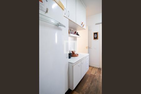 Apartamento para alugar com 237m², 3 quartos e 3 vagasÁrea de Serviço