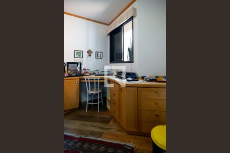 Apartamento para alugar com 237m², 3 quartos e 3 vagasQuarto 2 - Suíte