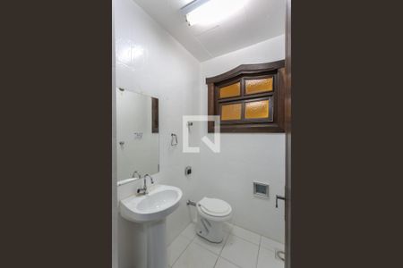 Casa à venda com 900m², 8 quartos e 4 vagasLavabo