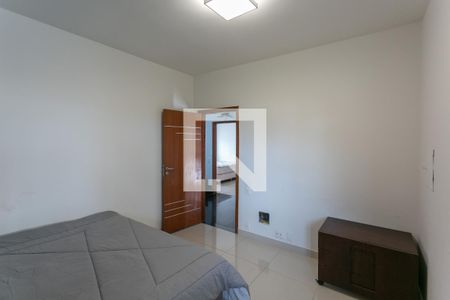 Casa à venda com 900m², 8 quartos e 4 vagasQuarto 6