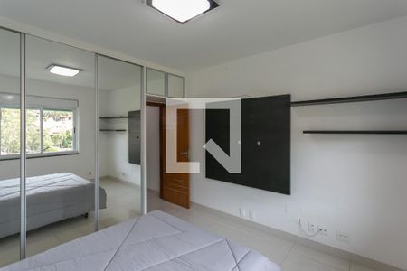 Casa à venda com 900m², 8 quartos e 4 vagasQuarto 1