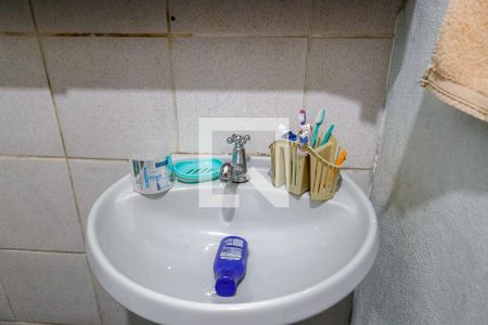 Casa à venda com 149m², 4 quartos e 2 vagas Casa à venda com 149m², 4 quartos e 2 vagasBanheiro