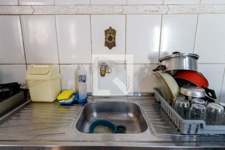 Casa à venda com 149m², 4 quartos e 2 vagas Casa à venda com 149m², 4 quartos e 2 vagasCozinha