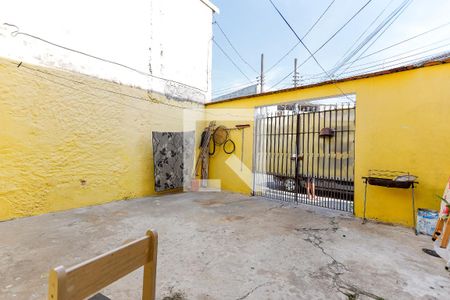Casa à venda com 149m², 4 quartos e 2 vagas Casa à venda com 149m², 4 quartos e 2 vagasGaragem