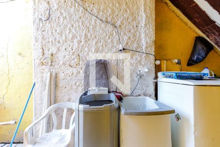 Casa à venda com 149m², 4 quartos e 2 vagas Casa à venda com 149m², 4 quartos e 2 vagasÁrea de Serviço