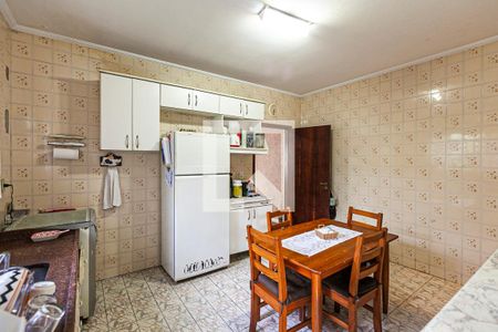 Casa à venda com 280m², 5 quartos e 1 vaga Casa à venda com 280m², 5 quartos e 1 vagaCasa 2 - cozinha