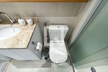 Apartamento à venda com 55m², 2 quartos e 1 vagaBanheiro Social