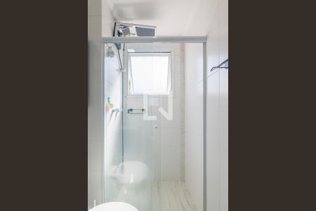 Apartamento à venda com 43m², 2 quartos e 1 vaga Apartamento à venda com 43m², 2 quartos e 1 vagaBanheiro