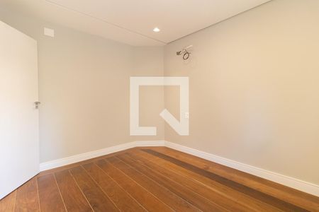 Apartamento à venda com 220m², 4 quartos e 3 vagasQuarto 4