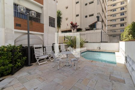 Apartamento à venda com 220m², 4 quartos e 3 vagasPiscina 