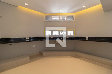 Apartamento à venda com 220m², 4 quartos e 3 vagasCozinha