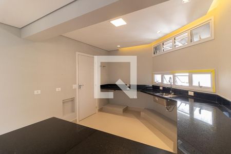 Apartamento à venda com 220m², 4 quartos e 3 vagasCozinha