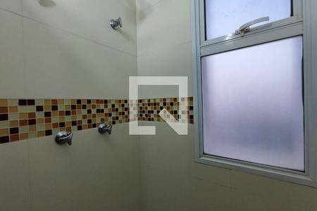 Apartamento à venda com 80m², 3 quartos e 2 vagasBanheiro Social